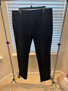 Uniqlo Men's Black Slim Chino Pants